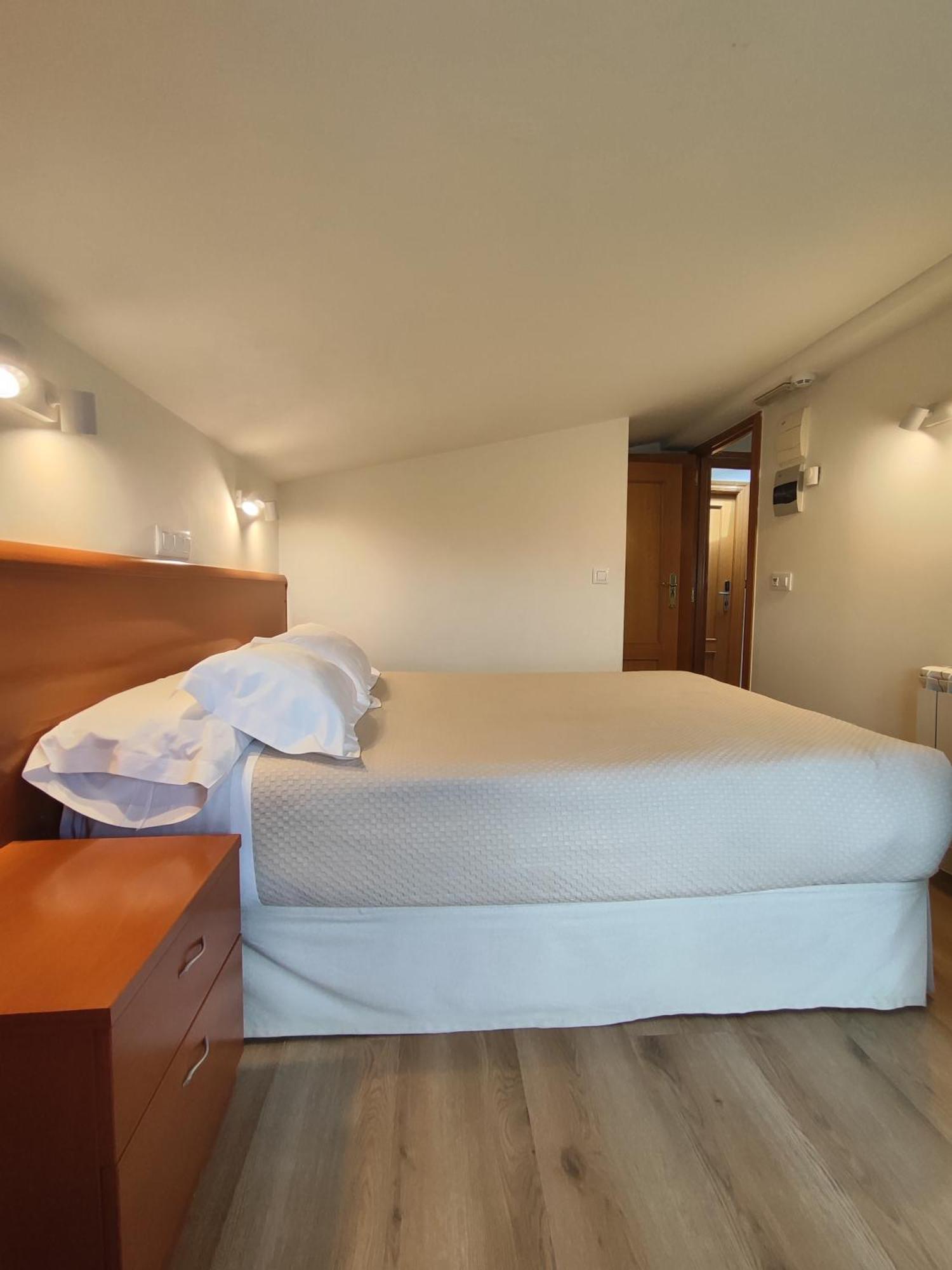 Rural Tierras Del Cid Hotel